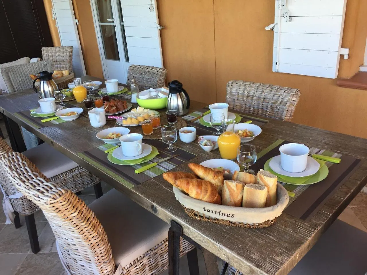 Mas De L'Olivette Bed & Breakfast Cotignac